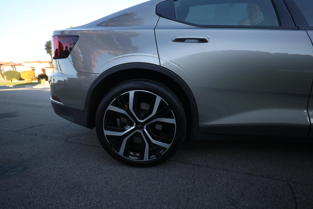2022 Polestar 2 - Image 30 of 30