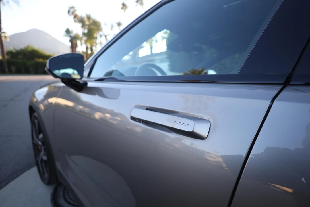 2022 Polestar 2 - Image 23 of 30