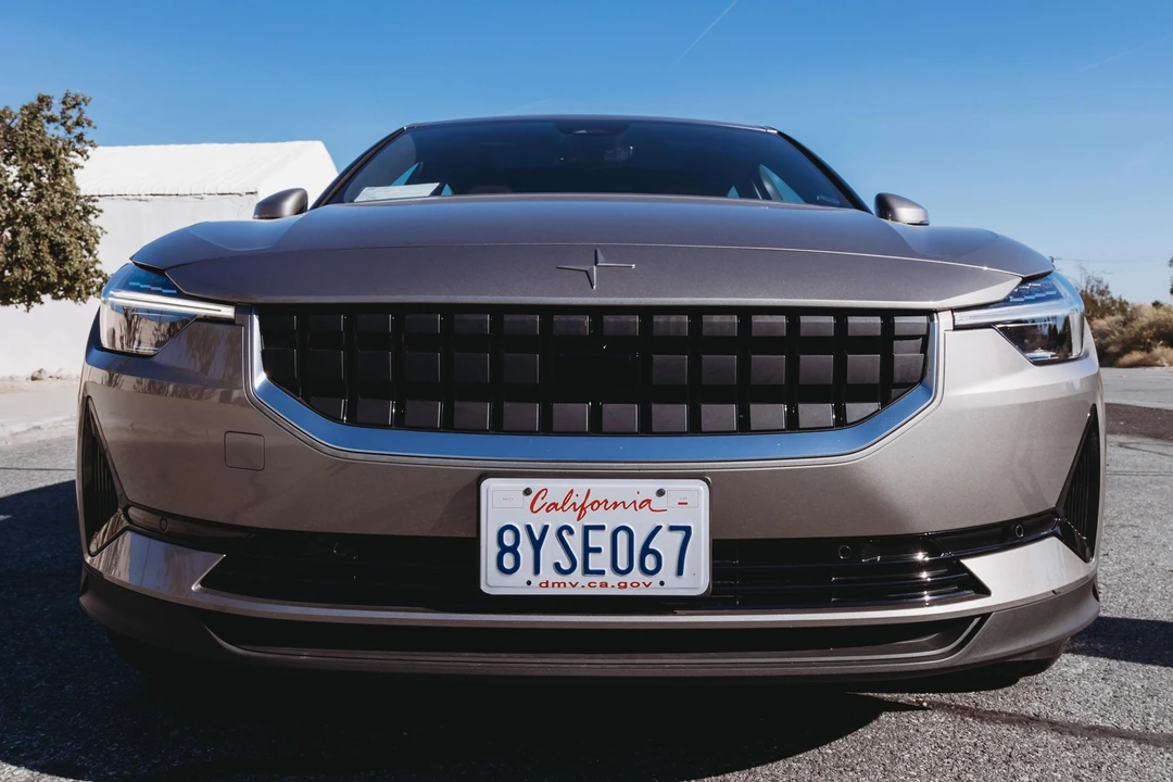 2022 Polestar 2 - Image 2 of 30