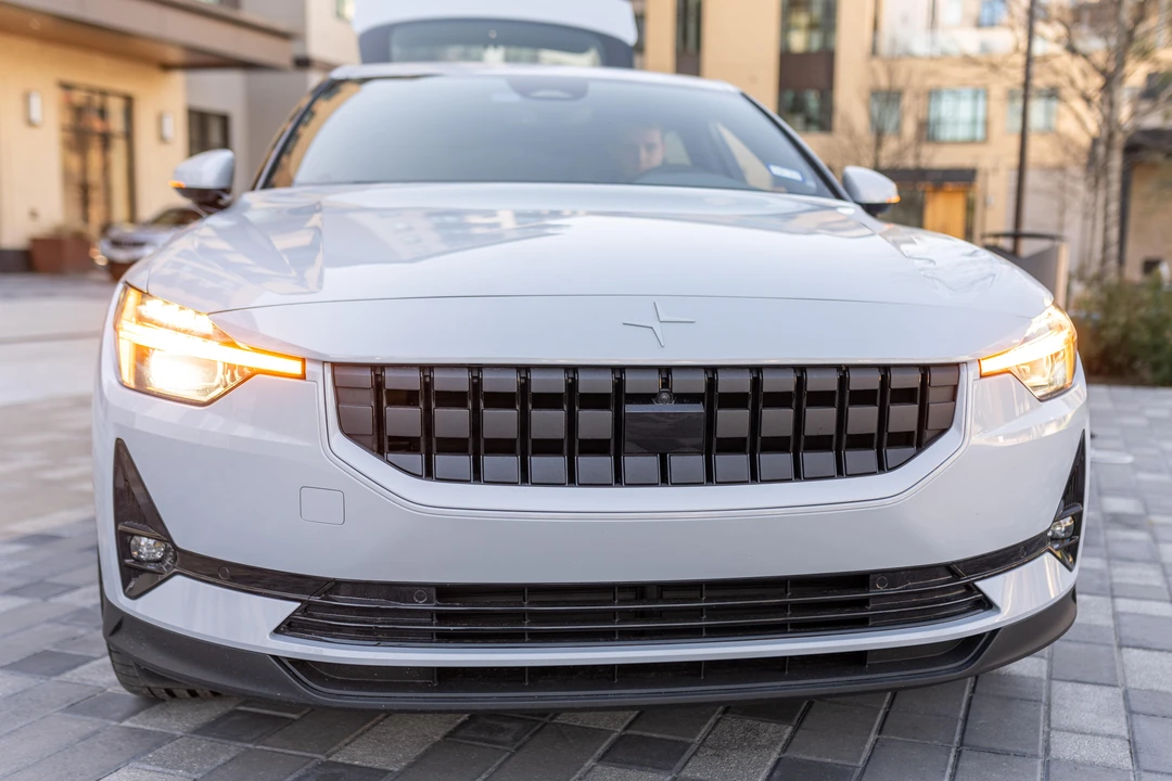 2022 Polestar 2 - Image 6 of 31