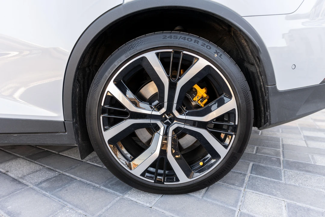 2022 Polestar 2 - Image 28 of 31