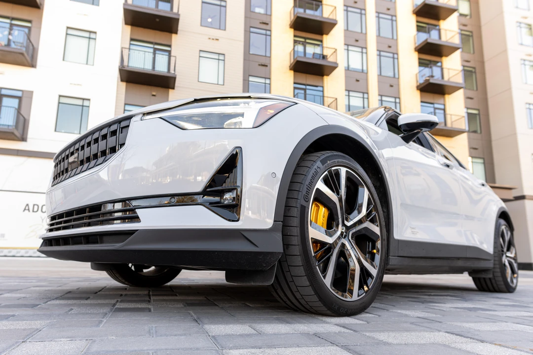 2022 Polestar 2 - Image 15 of 31