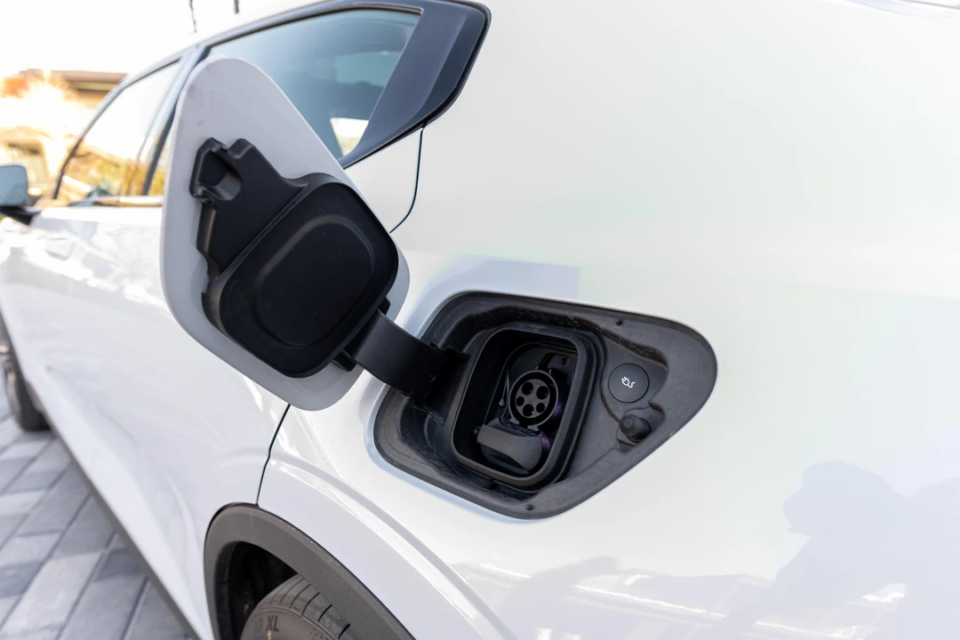 2022 Polestar 2 - Image 19 of 31