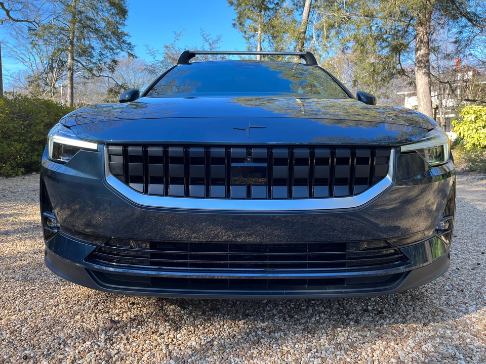 2022 Polestar 2 - Image 8 of 31
