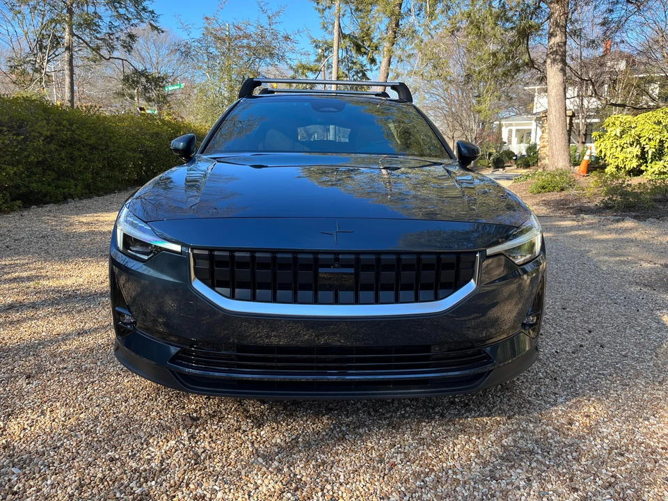 2022 Polestar 2 - Image 7 of 31