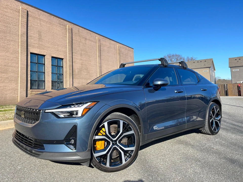 2022 Polestar 2 - Image 12 of 31