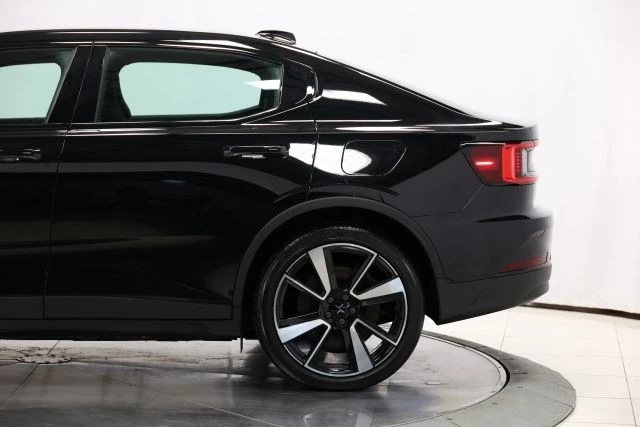 2022 Polestar 2 - Image 8 of 12
