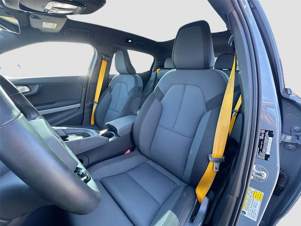 2022 Polestar 2 - Image 8 of 14