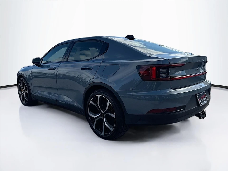 2022 Polestar 2 - Image 5 of 21