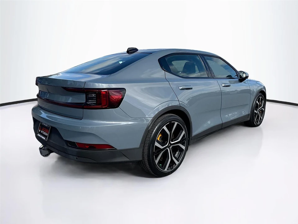 2022 Polestar 2 - Image 7 of 21