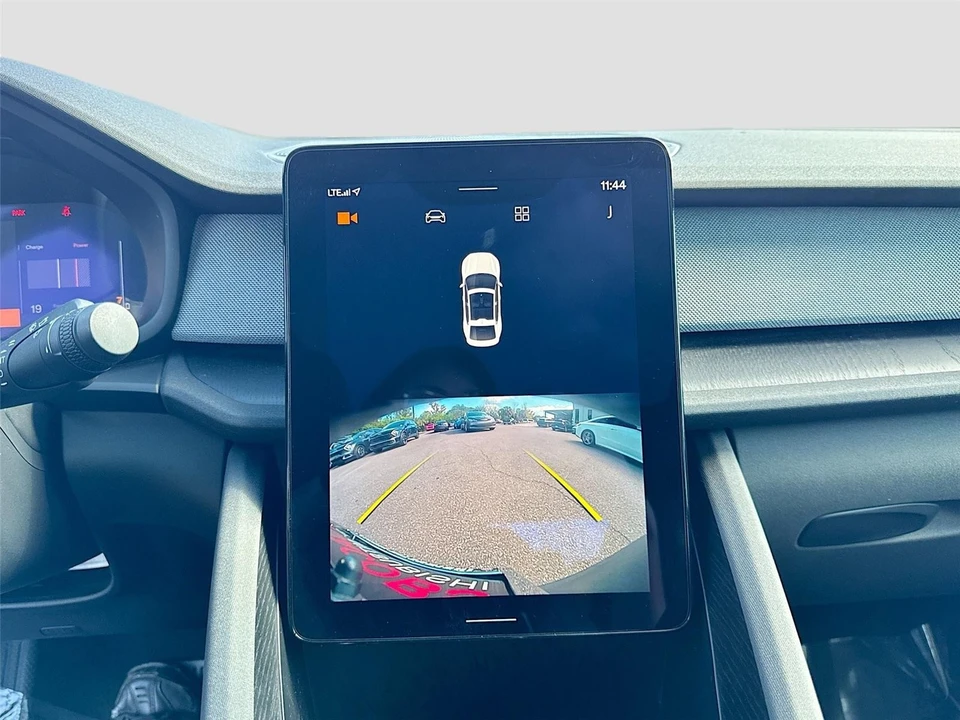 2022 Polestar 2 - Image 11 of 21