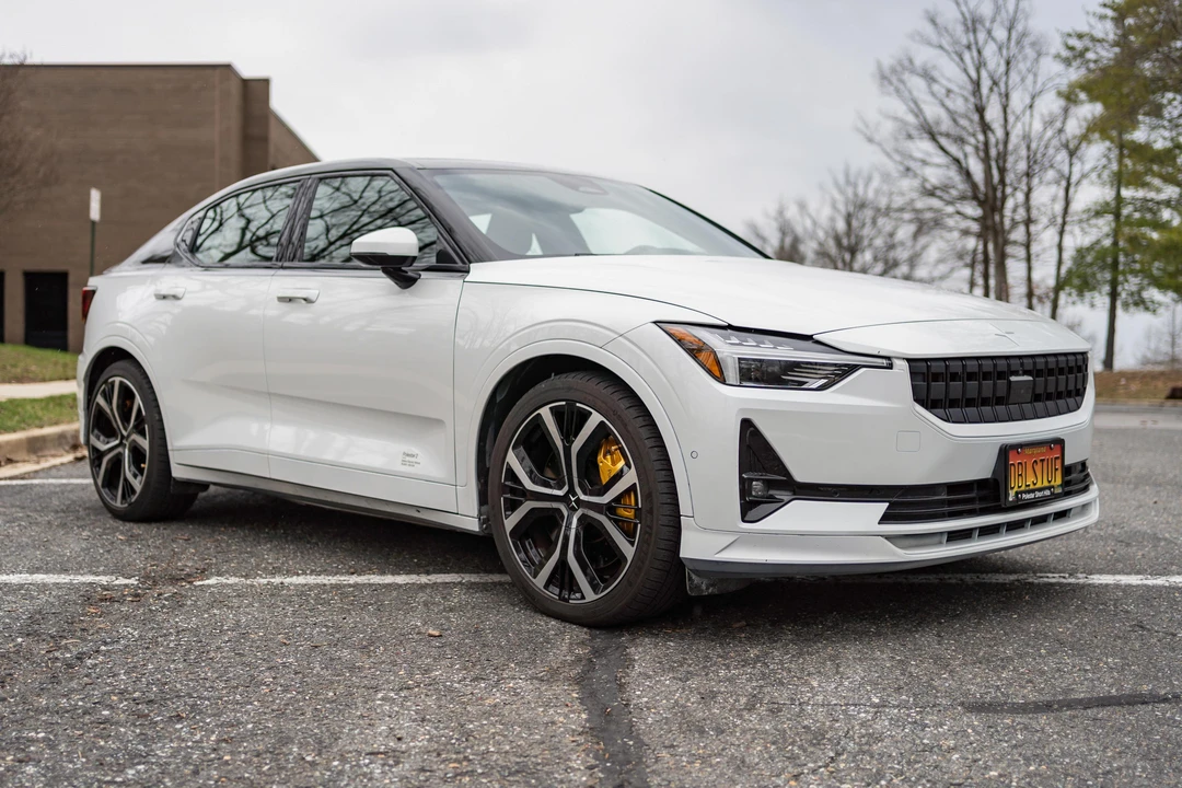 2022 Polestar 2 - Image 10 of 31