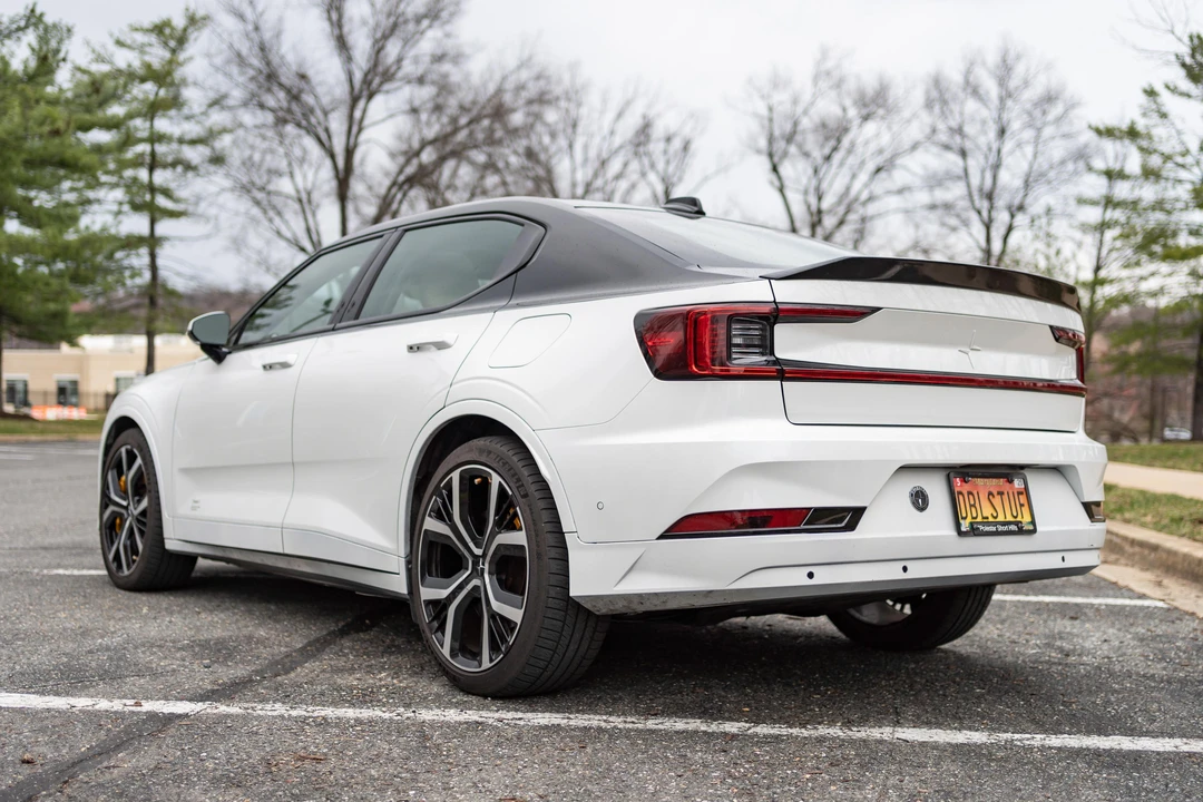 2022 Polestar 2 - Image 4 of 31