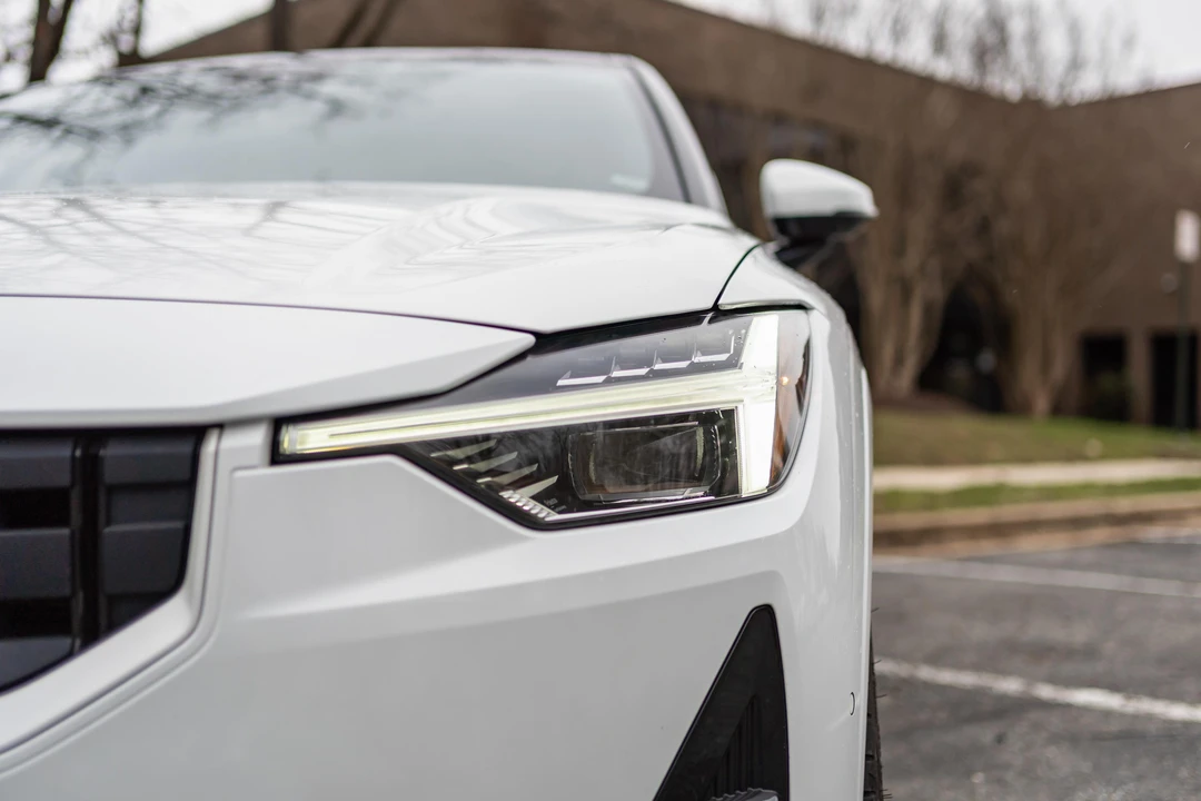 2022 Polestar 2 - Image 13 of 31
