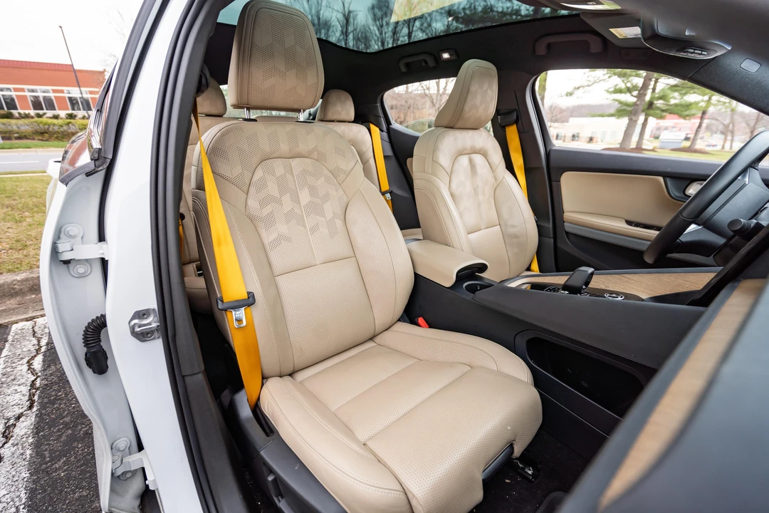 2022 Polestar 2 - Image 31 of 31