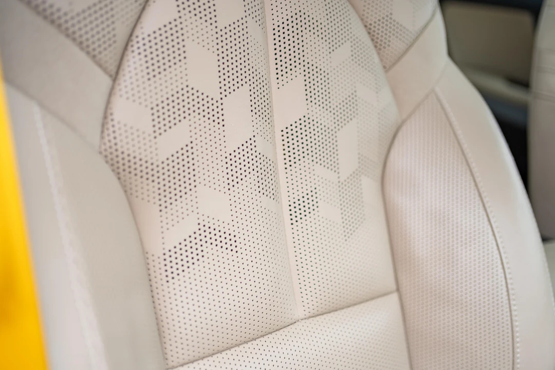 2022 Polestar 2 - Image 28 of 31