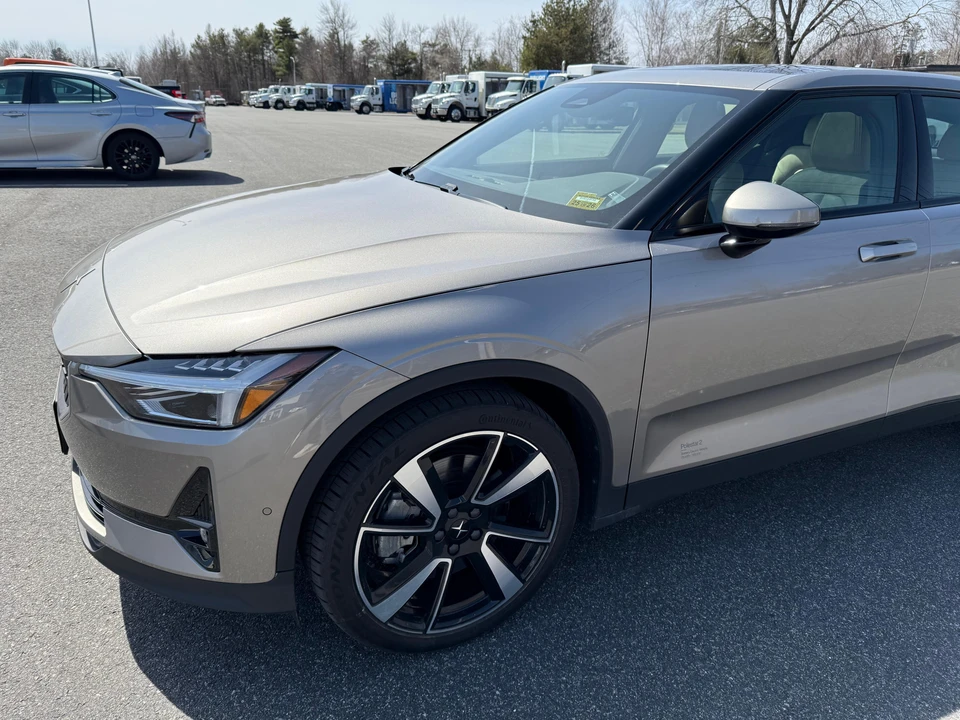 2022 Polestar 2 - Image 23 of 31