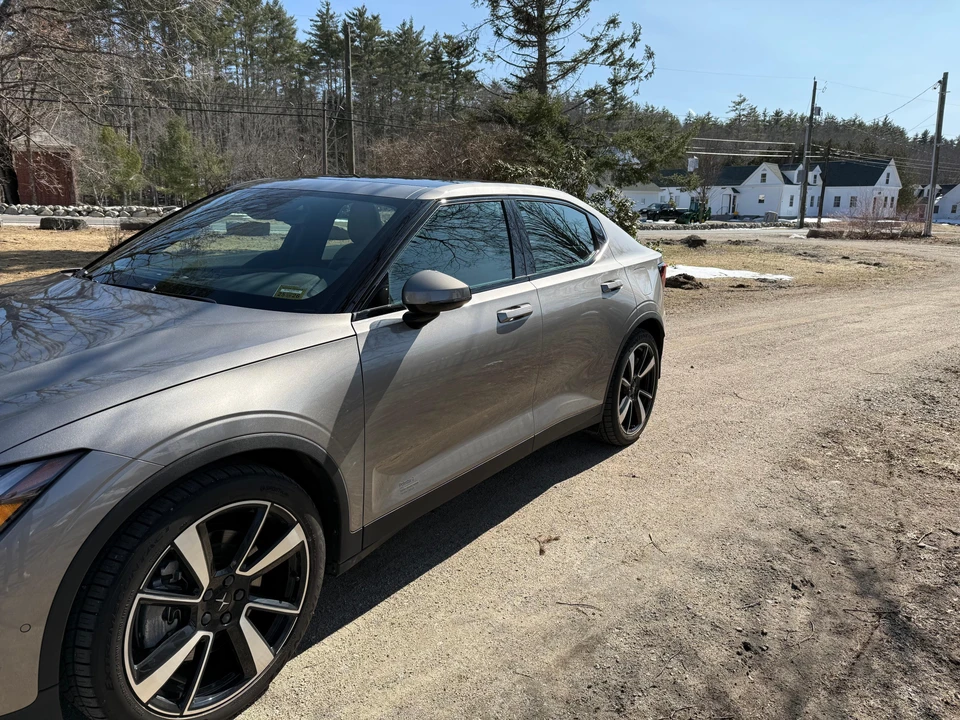 2022 Polestar 2 - Image 24 of 31