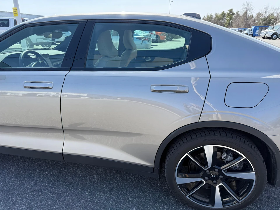 2022 Polestar 2 - Image 30 of 31