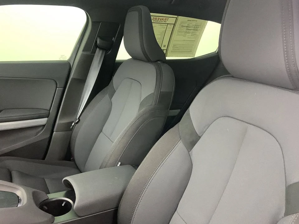 2022 Polestar 2 - Image 8 of 15