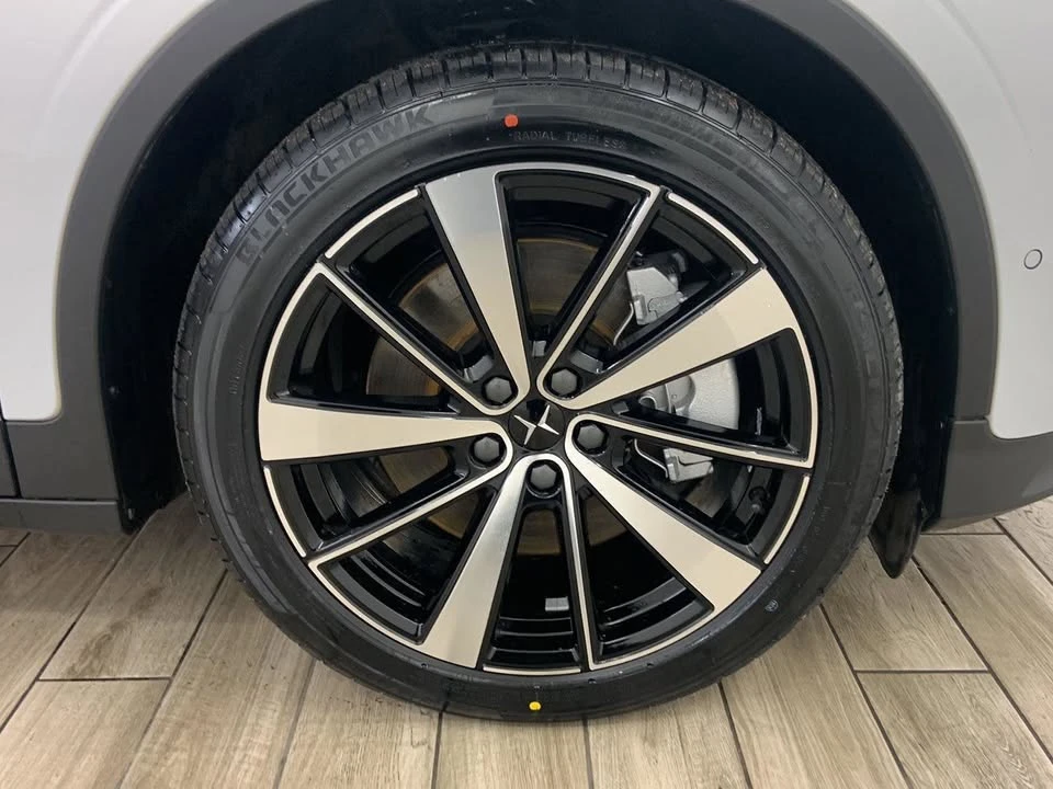 2022 Polestar 2 - Image 14 of 15