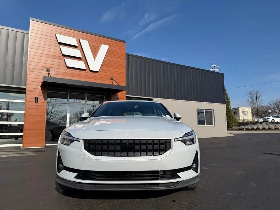 2022 Polestar 2 - Image 2 of 19