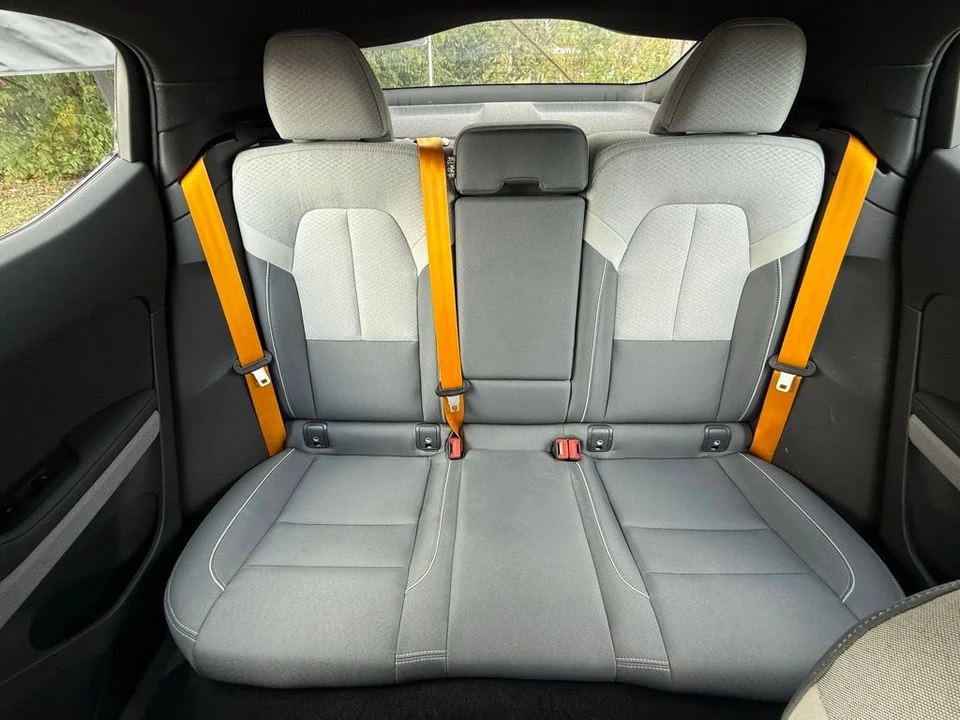 2022 Polestar 2 - Image 9 of 11