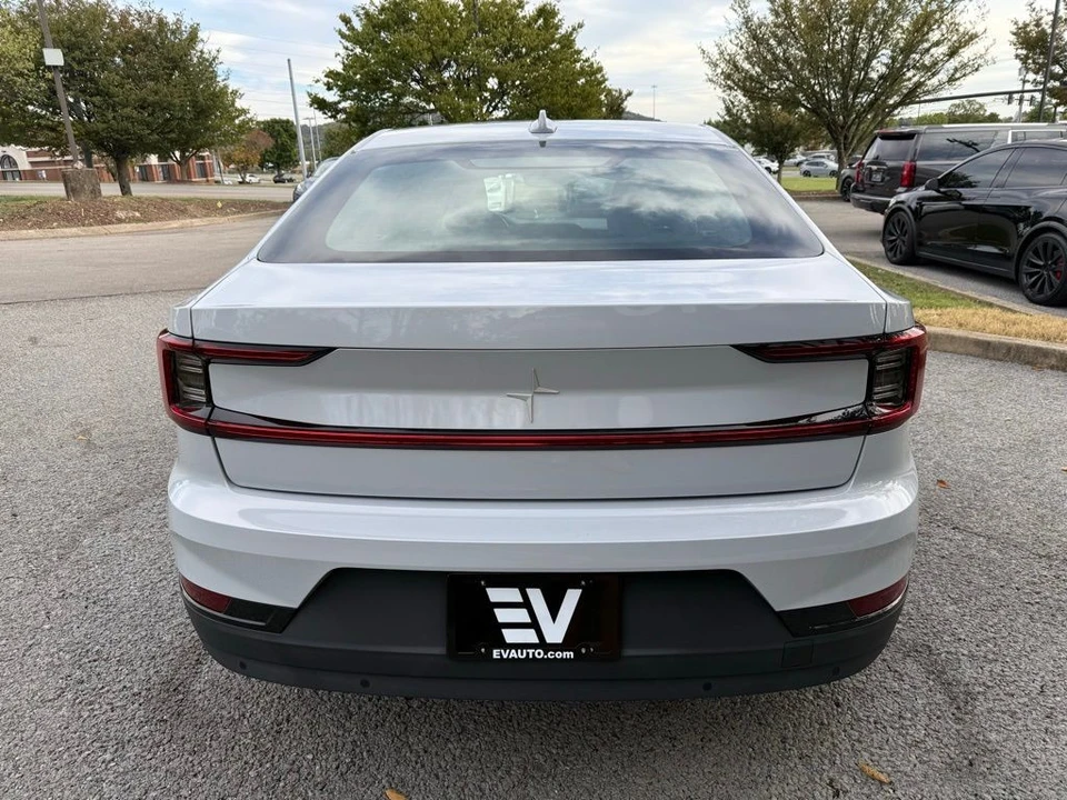 2022 Polestar 2 - Image 5 of 11