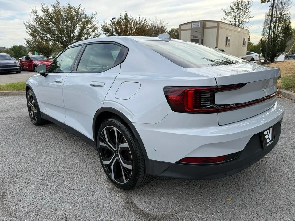 2022 Polestar 2 - Image 6 of 11