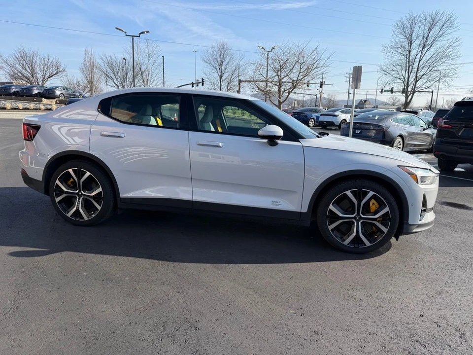 2022 Polestar 2 - Image 4 of 19