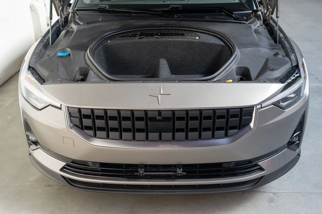 2022 Polestar 2 - Image 14 of 21