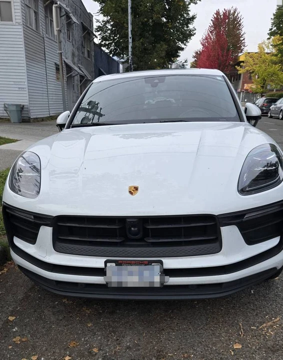 2022 Porsche Macan - Image 3 of 3