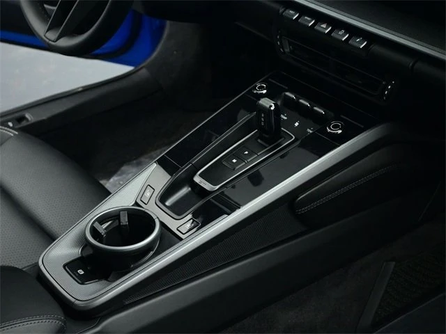 2022 Porsche 992 Carrera - Image 15 of 20