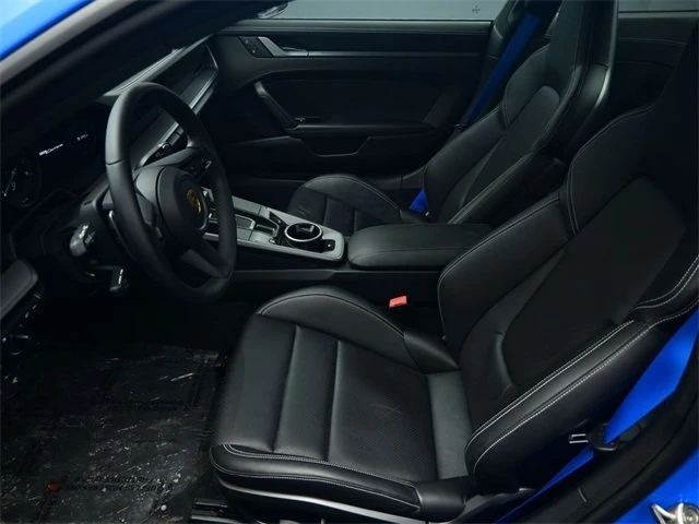 2022 Porsche 992 Carrera - Image 3 of 20