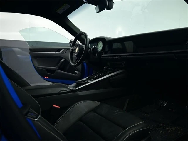 2022 Porsche 992 Carrera - Image 13 of 20