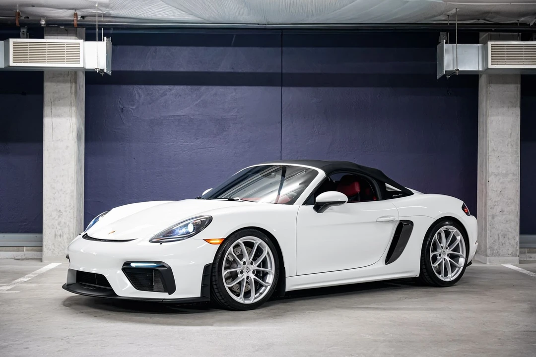 2022 Porsche - Image 6 of 31