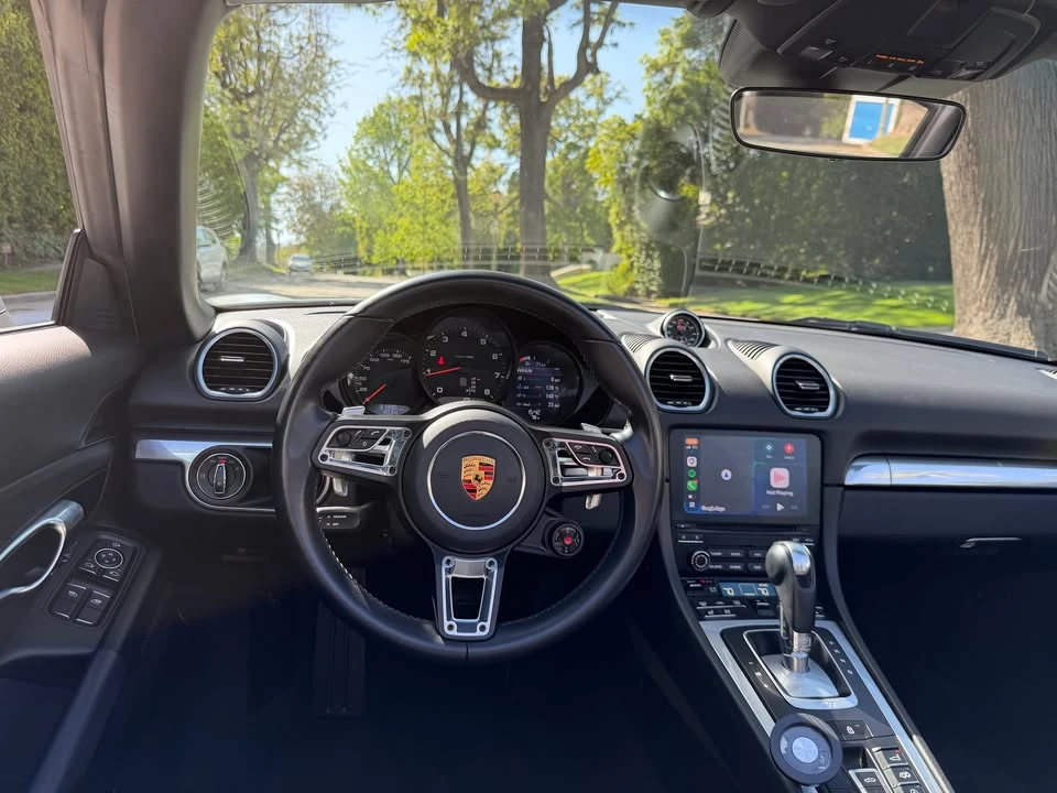 2022 Porsche 718 Boxster - Image 12 of 20