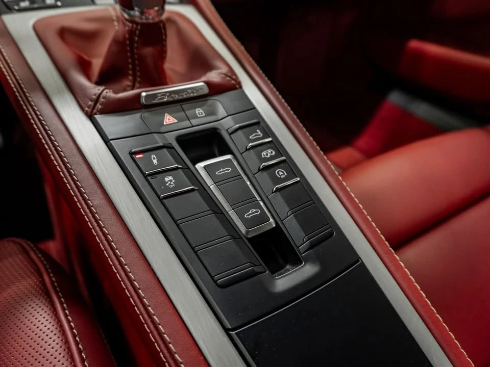 2022 Porsche Boxster - Image 18 of 19