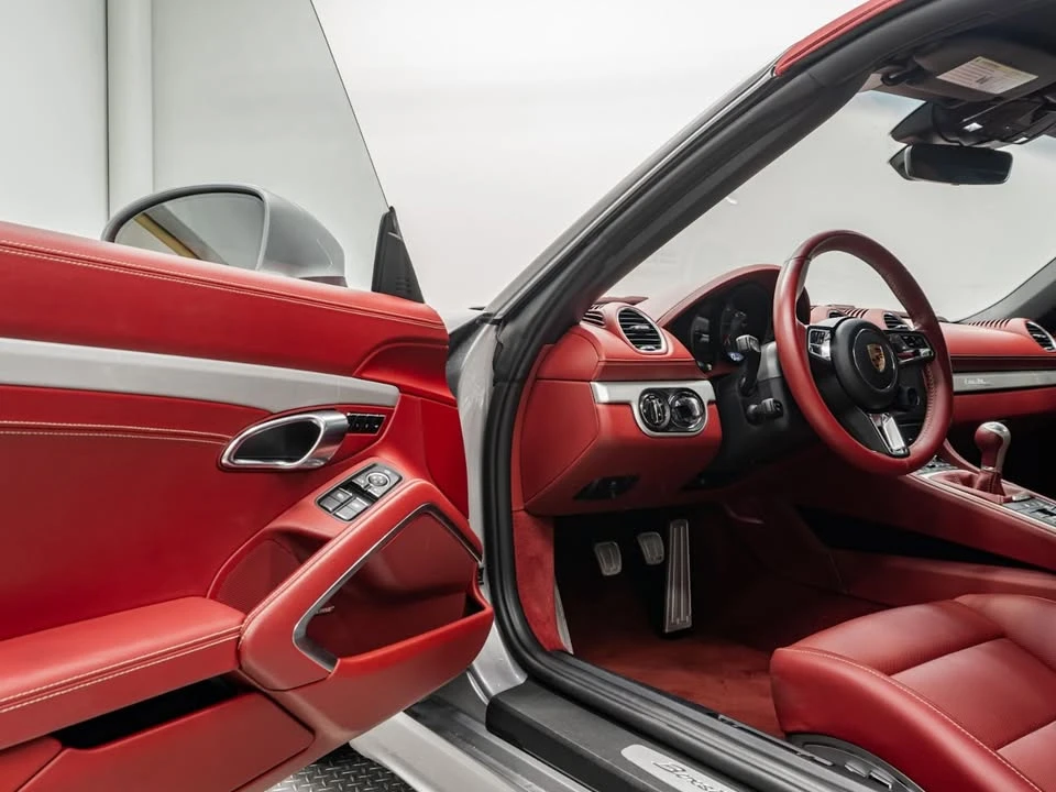2022 Porsche Boxster - Image 4 of 19