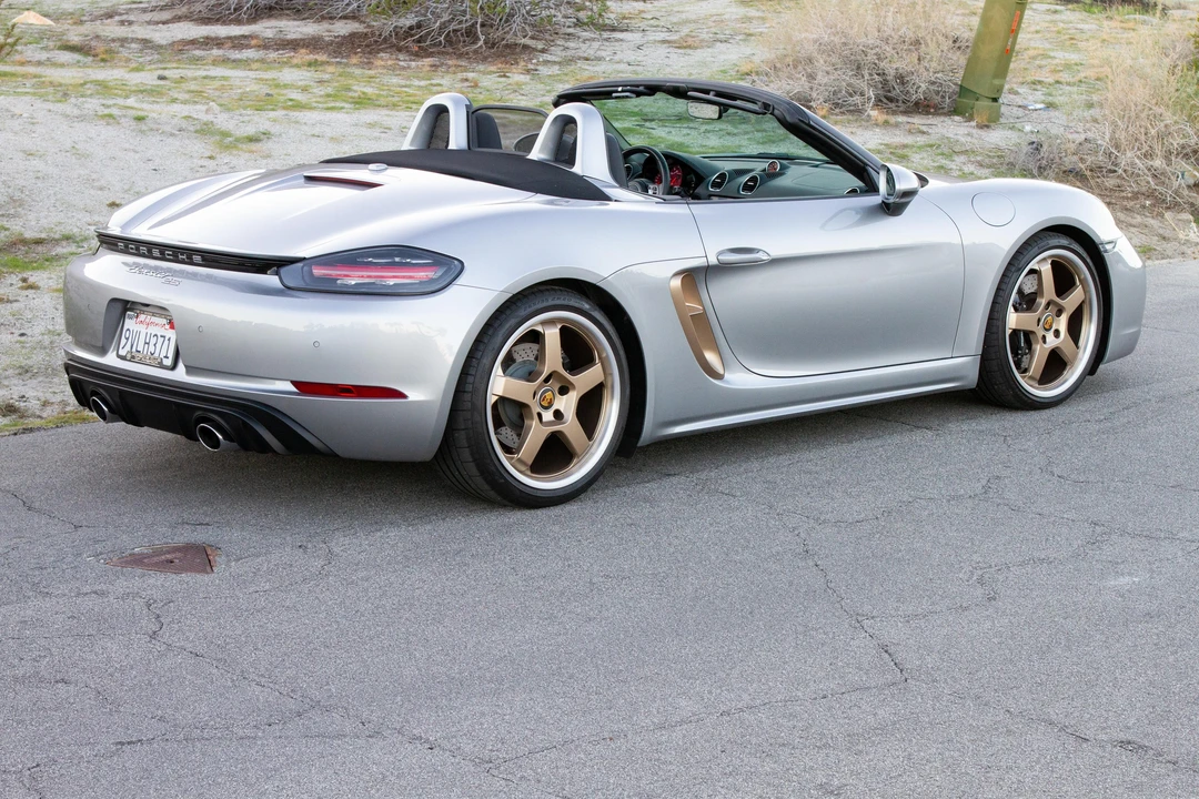 2022 Porsche 718 Boxster - Image 13 of 31