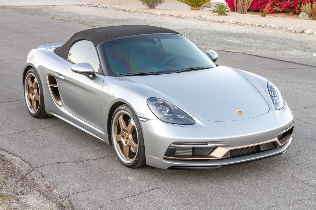 2022 Porsche 718 Boxster - Image 16 of 31