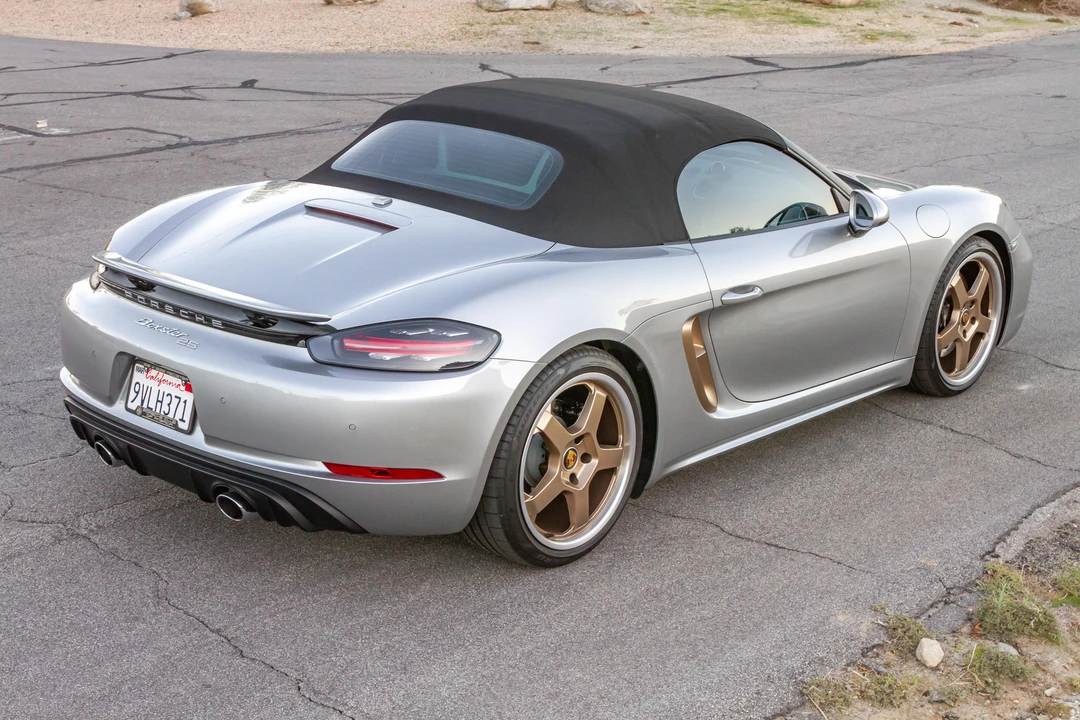 2022 Porsche 718 Boxster - Image 12 of 31