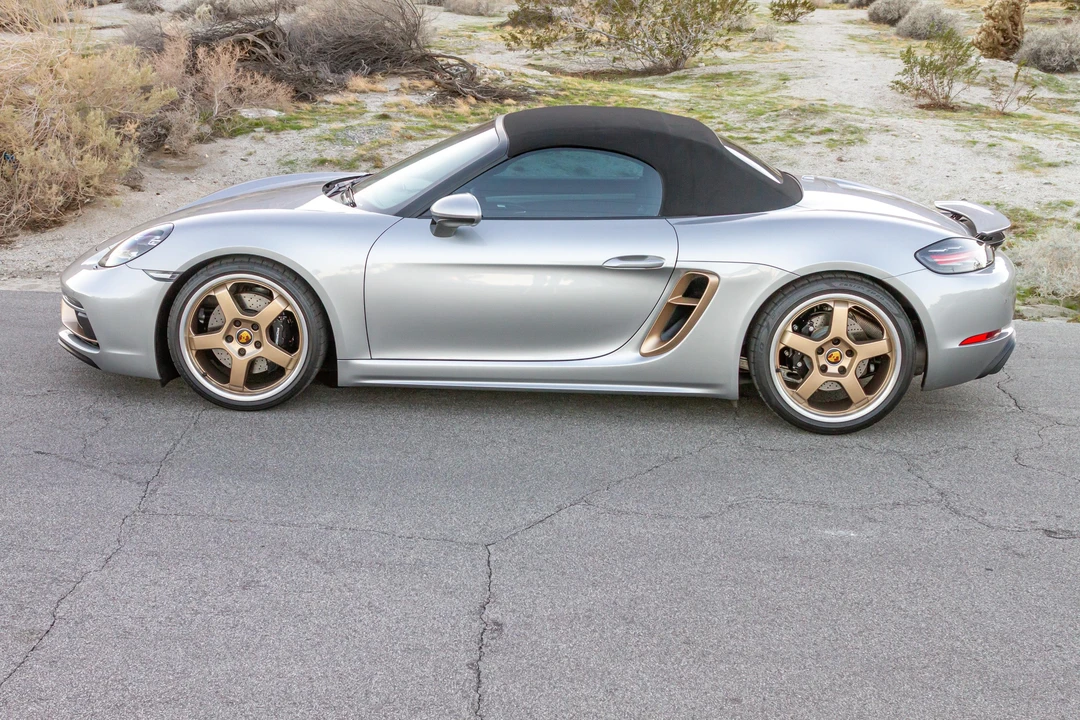 2022 Porsche 718 Boxster - Image 9 of 31