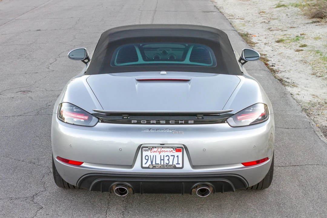 2022 Porsche 718 Boxster - Image 11 of 31