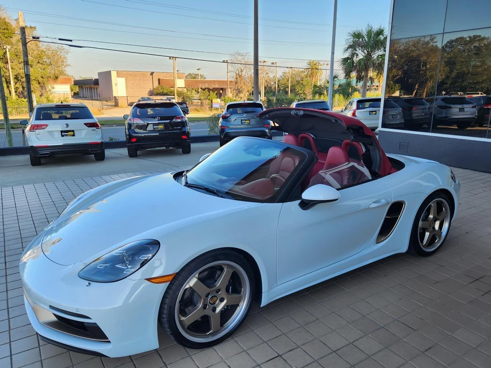 2022 Porsche 718 Boxster - Image 30 of 31