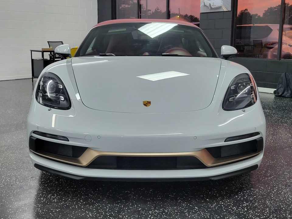 2022 Porsche 718 Boxster - Image 25 of 31