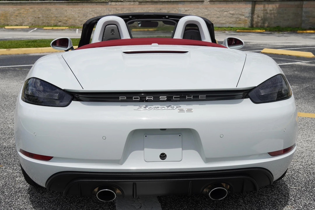 2022 Porsche 718 Boxster - Image 5 of 31