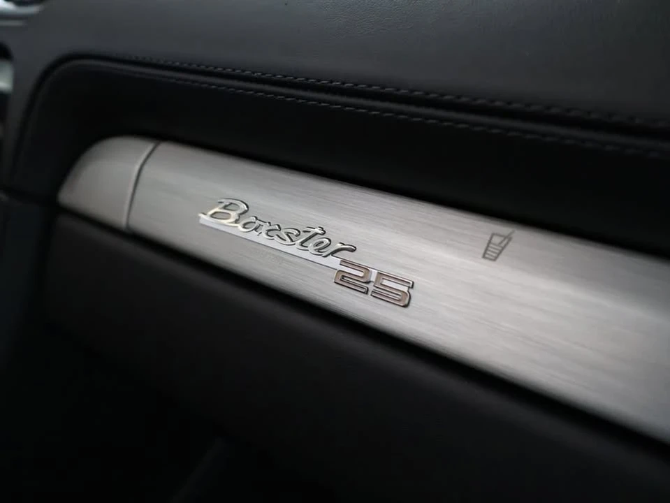 2022 Porsche Boxster - Image 11 of 20