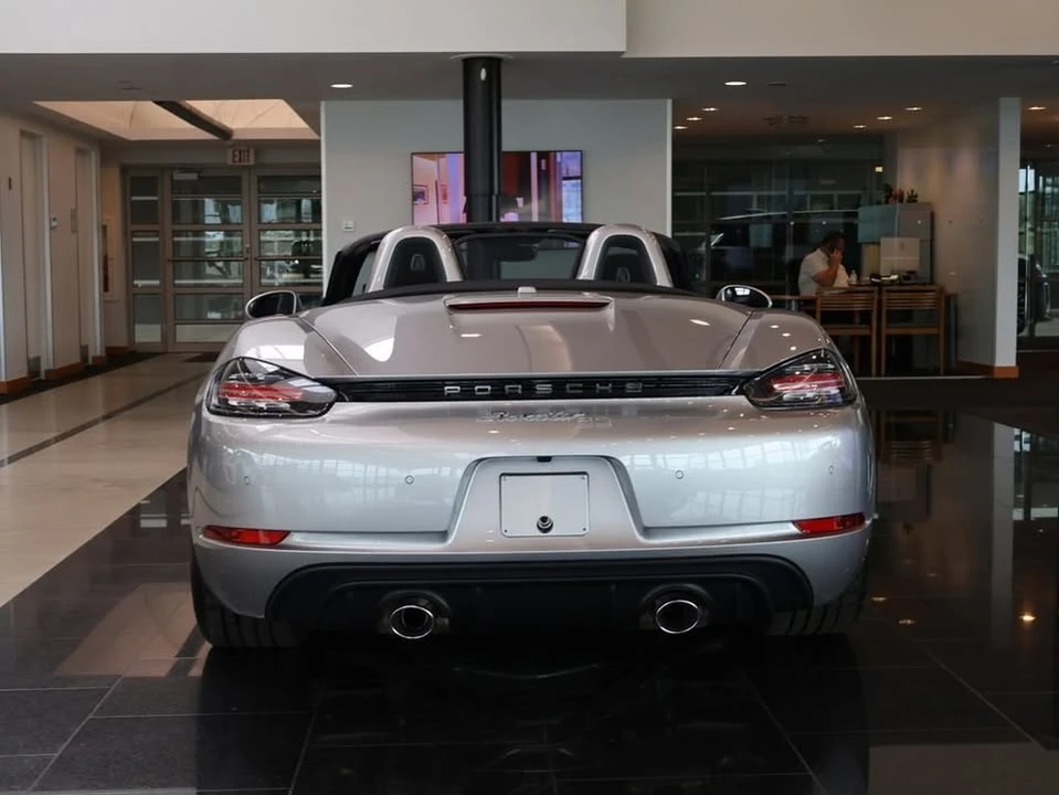 2022 Porsche Boxster - Image 6 of 20