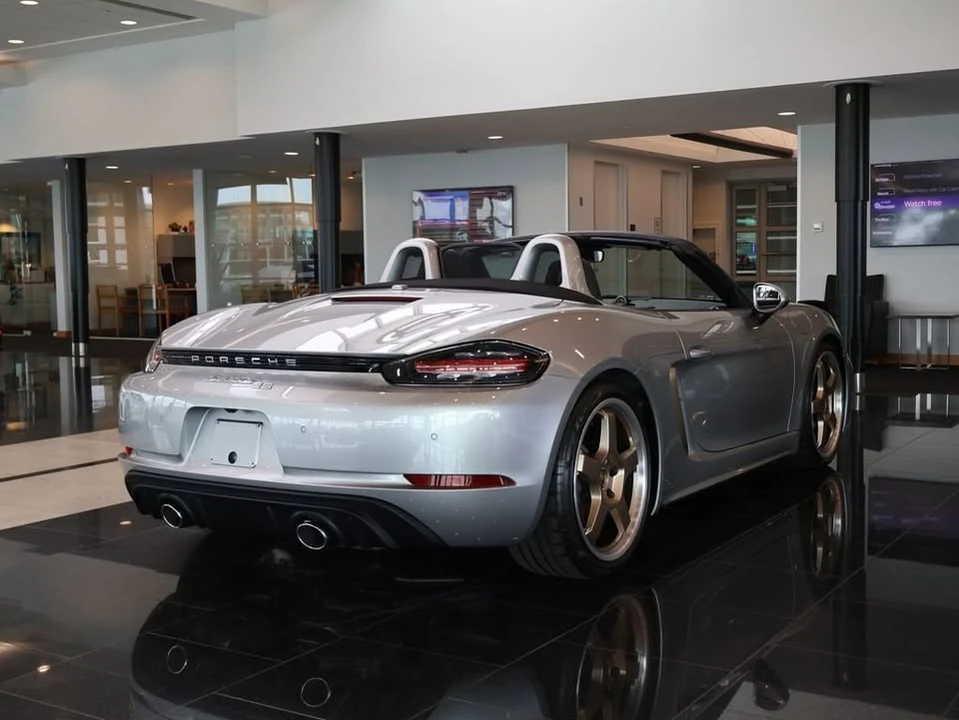 2022 Porsche Boxster - Image 7 of 20